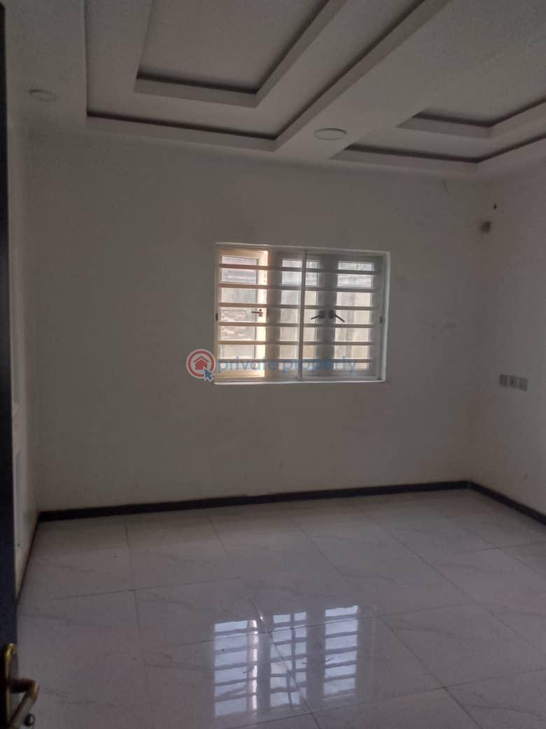 Tastefully 3 bedroom bungalow self compound available at kasumu estate zone a off tipper garage akala express - 8 3 bedroom Detached Bungalow For Rent Kasumu Estate, Akala Express Akala Express Ibadan Oyo - 8