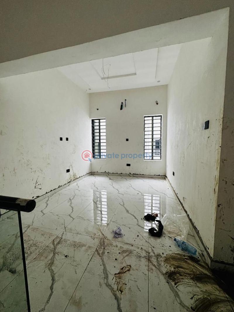 3 bedroom Semi detached Duplex For Sale Magodo Gra Phase 1 Magodo Kosofe/Ikosi Lagos - 9