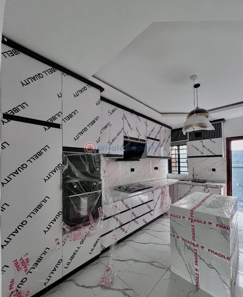 3 bedroom Terraced Duplex For Sale Ikota Lekki Lagos - 4