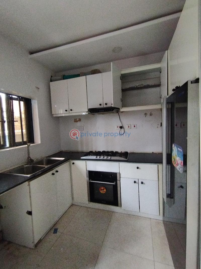 3 bedroom Terraced Duplex For Rent Lekki Lagos - 4