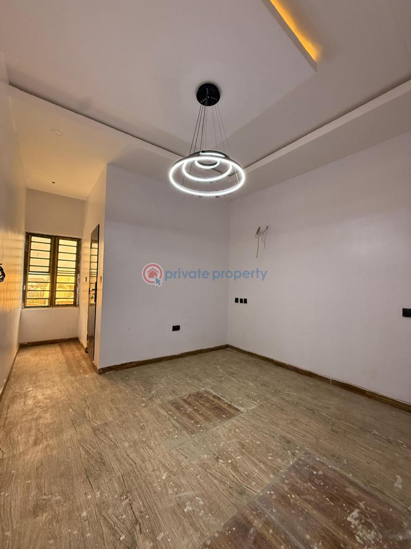 4 bedroom Detached Duplex For Sale Oke Badan Estate Akobo Ibadan Oyo - 2