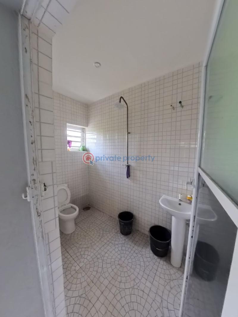 4 bedroom Bungalow For Sale Agbaakin Bode Olude. Idi Aba Abeokuta Ogun - 4