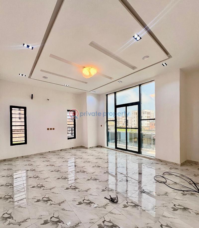 4 bedroom Detached Duplex For Sale 2nd Tollgate Lekki Along Lekki Expressway Lagos - 6