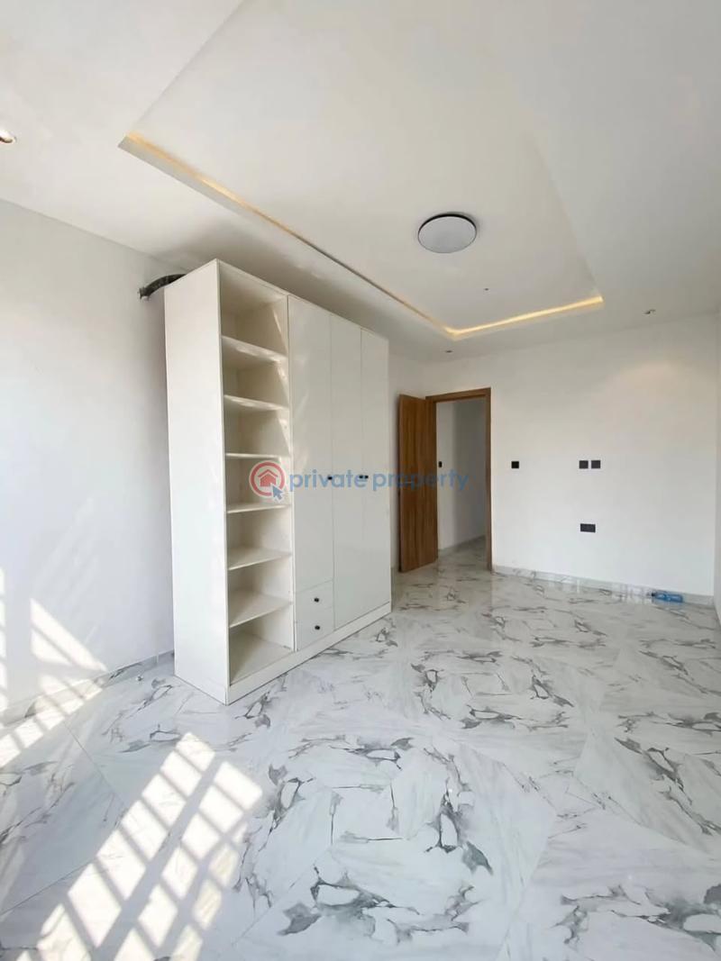 4 bedroom Semi detached Duplex For Sale Idado Lekki Lagos - 13