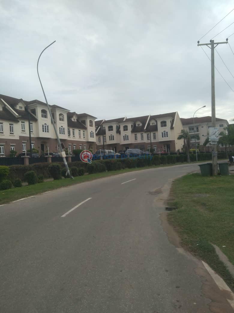 4 bedroom Terraced Duplex For Rent Apo Legislative Quarters Apo Abuja Phase 2  - 41