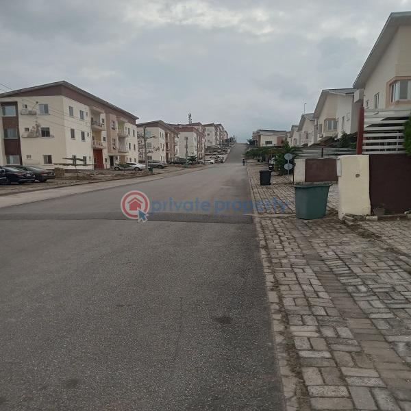 4 bedroom House For Sale Lifecamp District Life Camp Abuja Phase 3  - 2