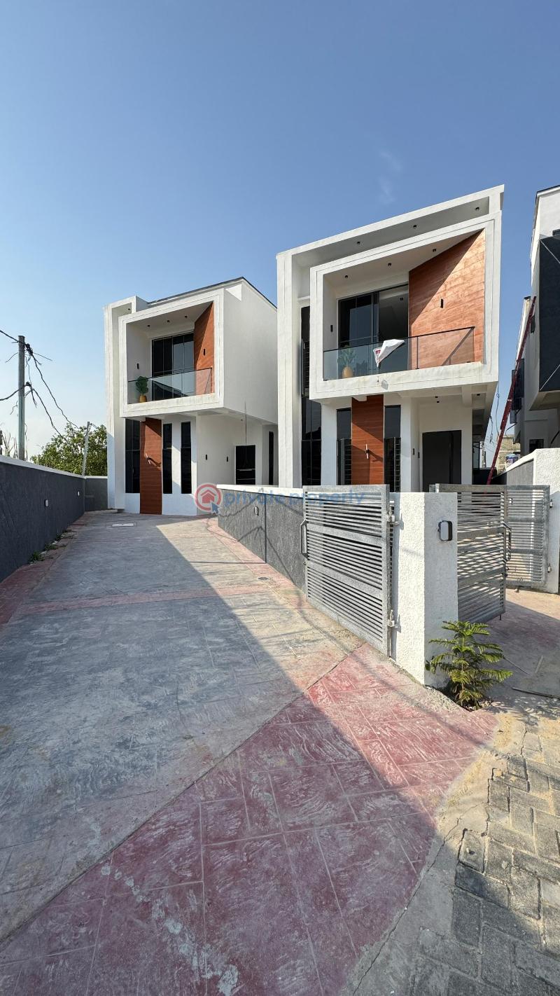 4 bedroom Detached Duplex For Sale Ikota Lekki Lagos - 0