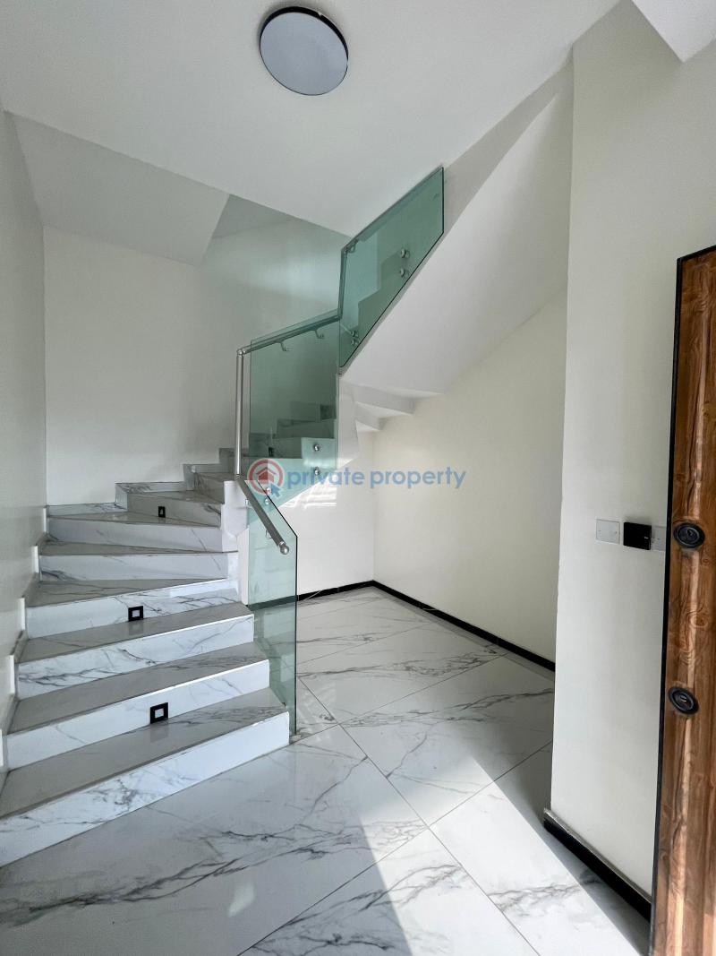 4 bedroom Terrace For Sale Lekki Phase 1 Lagos - 4