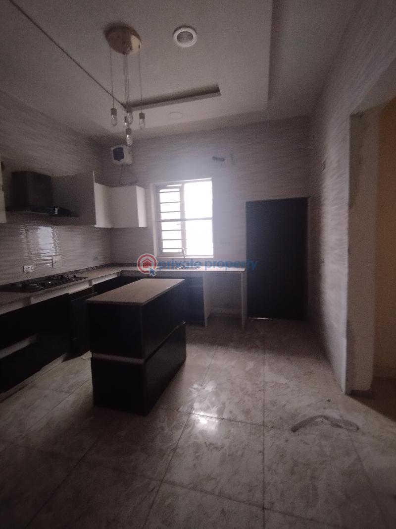 4 bedroom Semi detached Duplex For Rent Estate Lekki Lagos - 7