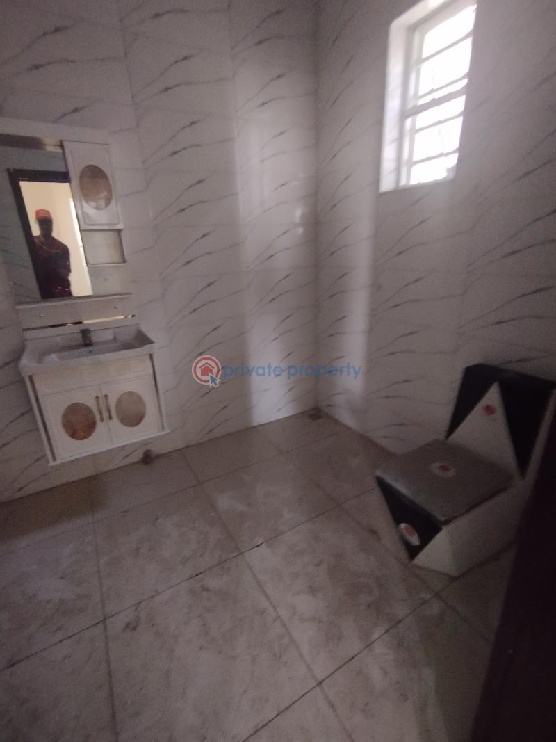 4 bedroom Semi detached Duplex For Rent Estate Lekki Lagos - 21