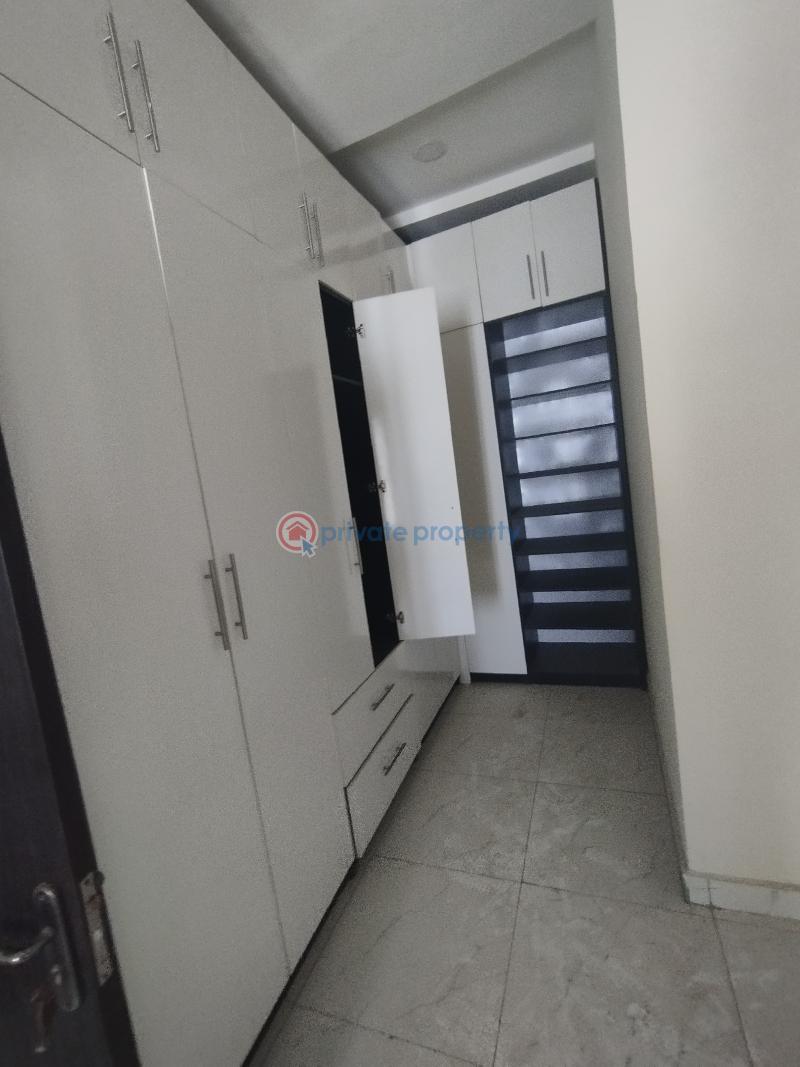 4 bedroom Semi detached Duplex For Rent Estate Lekki Lagos - 19