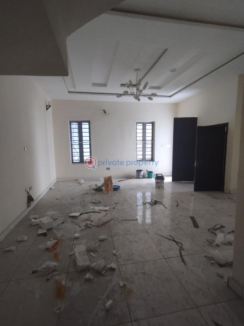 4 bedroom Semi detached Duplex For Rent Estate Lekki Lagos - 2