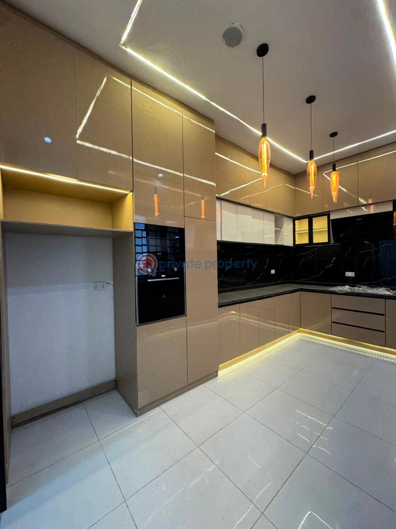 5 bedroom Detached Duplex For Sale Thomas Estate Ajah Lagos - 5