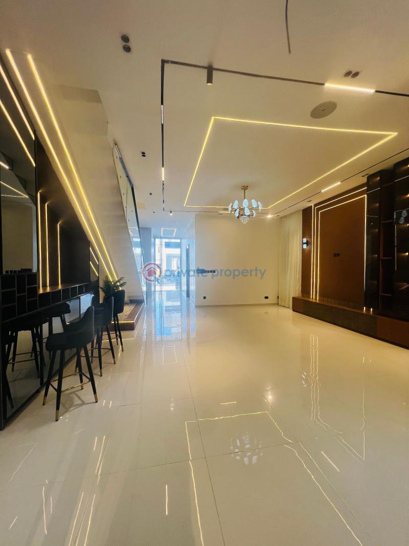 5 bedroom Detached Duplex For Sale Second Tollgate Chevron Along Lekki Expressway Lagos - 2