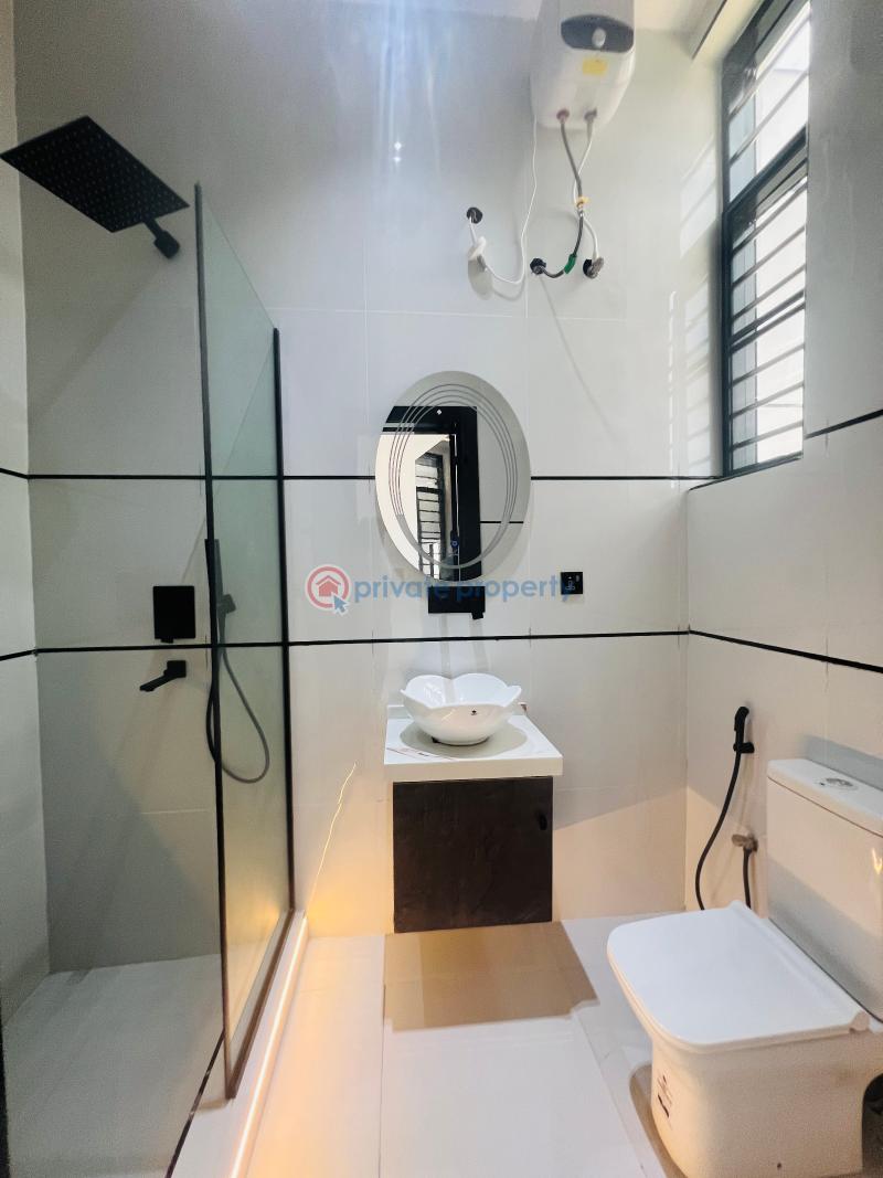 5 bedroom Detached Duplex For Sale Second Tollgate Chevron Along Lekki Expressway Lagos - 16