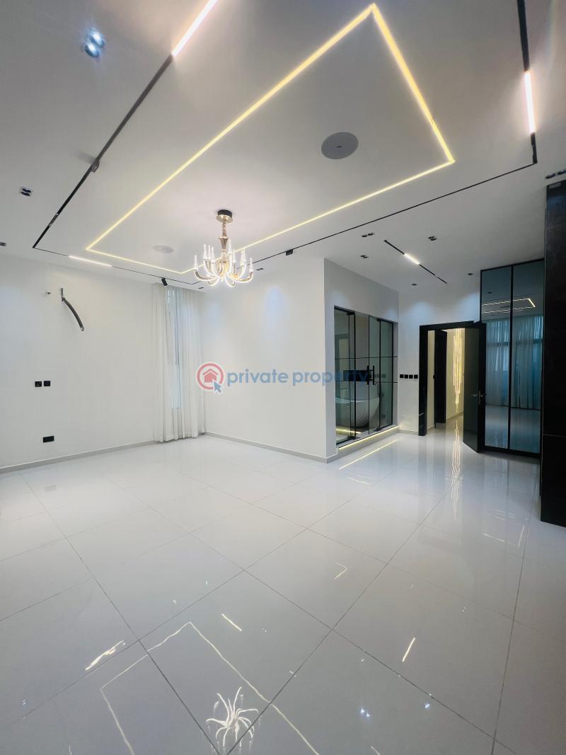 5 bedroom Detached Duplex For Sale Second Tollgate Chevron Along Lekki Expressway Lagos - 8