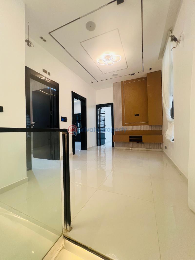 5 bedroom Detached Duplex For Sale Second Tollgate Chevron Along Lekki Expressway Lagos - 17