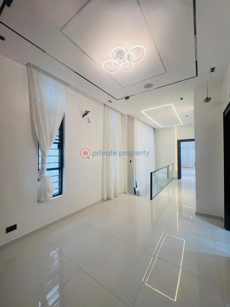 5 bedroom Detached Duplex For Sale Second Tollgate Chevron Along Lekki Expressway Lagos - 6