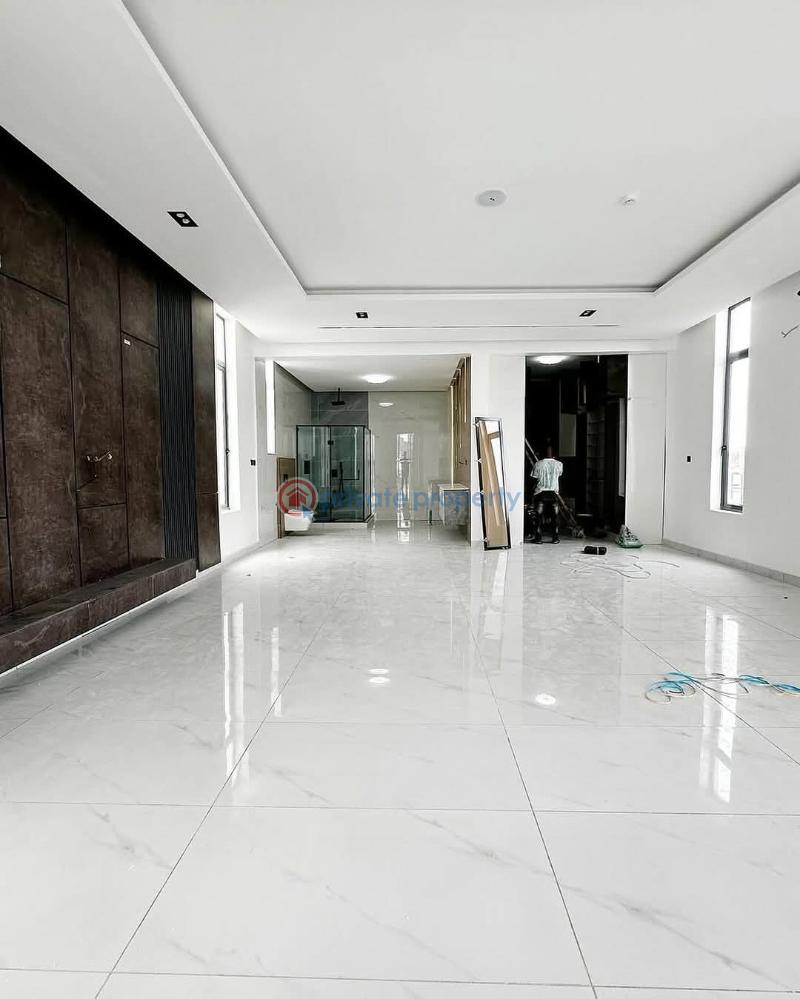 5 bedroom Detached Duplex For Sale Chevy View Estate Chevron Chevron Drive Lekki Lagos - 4