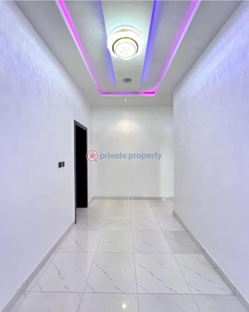 5 bedroom Semi detached Duplex For Sale Secured Estate In Ajah Lekki Ajah Lagos - 3