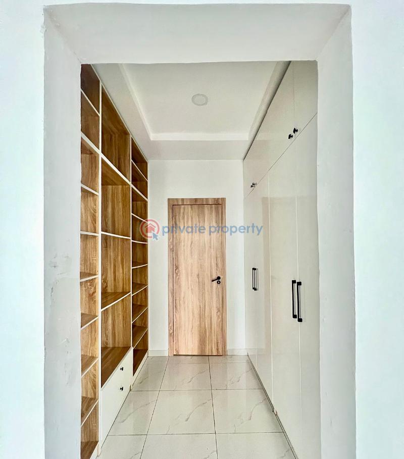 5 bedroom Semi detached Duplex For Sale Secure Estate At Chevron Lekki Chevron Drive Lekki Lagos - 4