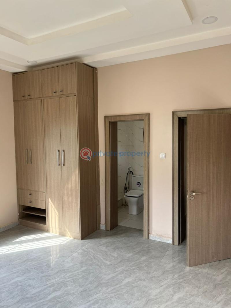 5 bedroom Detached Duplex For Rent Resettlement Apo Abuja Phase 2 