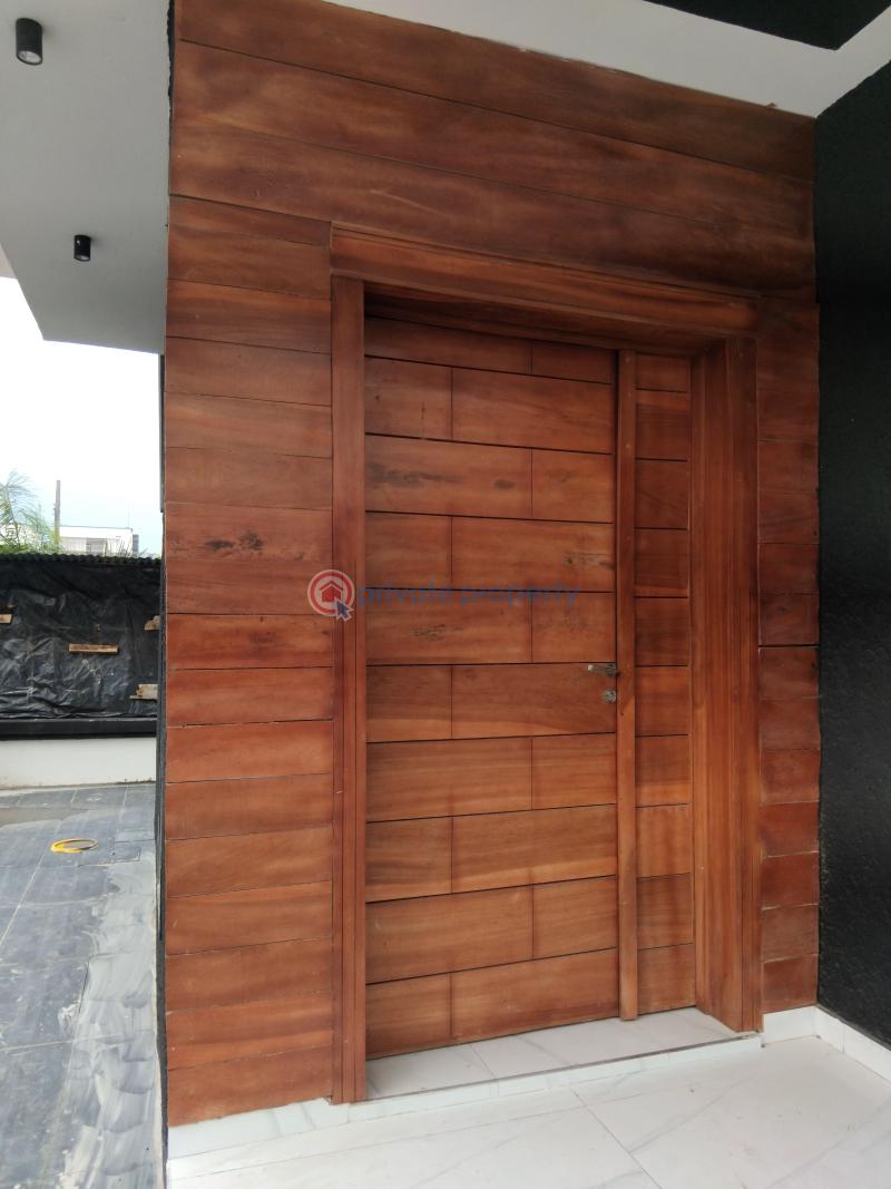 5 bedroom Detached Duplex For Sale Lekki Phase 2 Lagos - 2