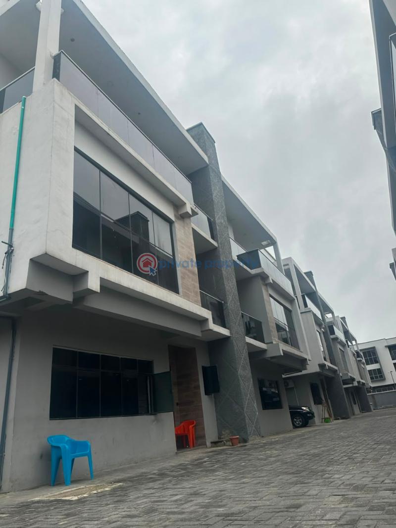 5 bedroom Terraced Duplex For Rent Ikate Lekki Lagos - 0