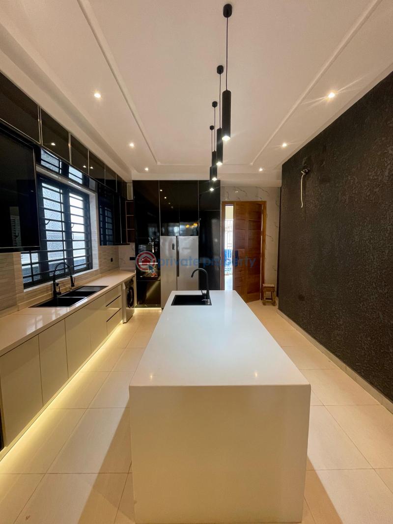 5 bedroom Detached Duplex For Sale Estate Lekki Lagos - 5