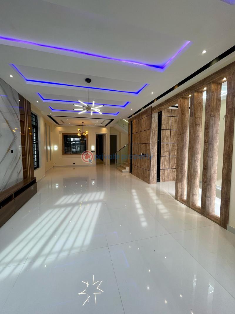 5 bedroom Detached Duplex For Sale Estate Lekki Lagos - 3