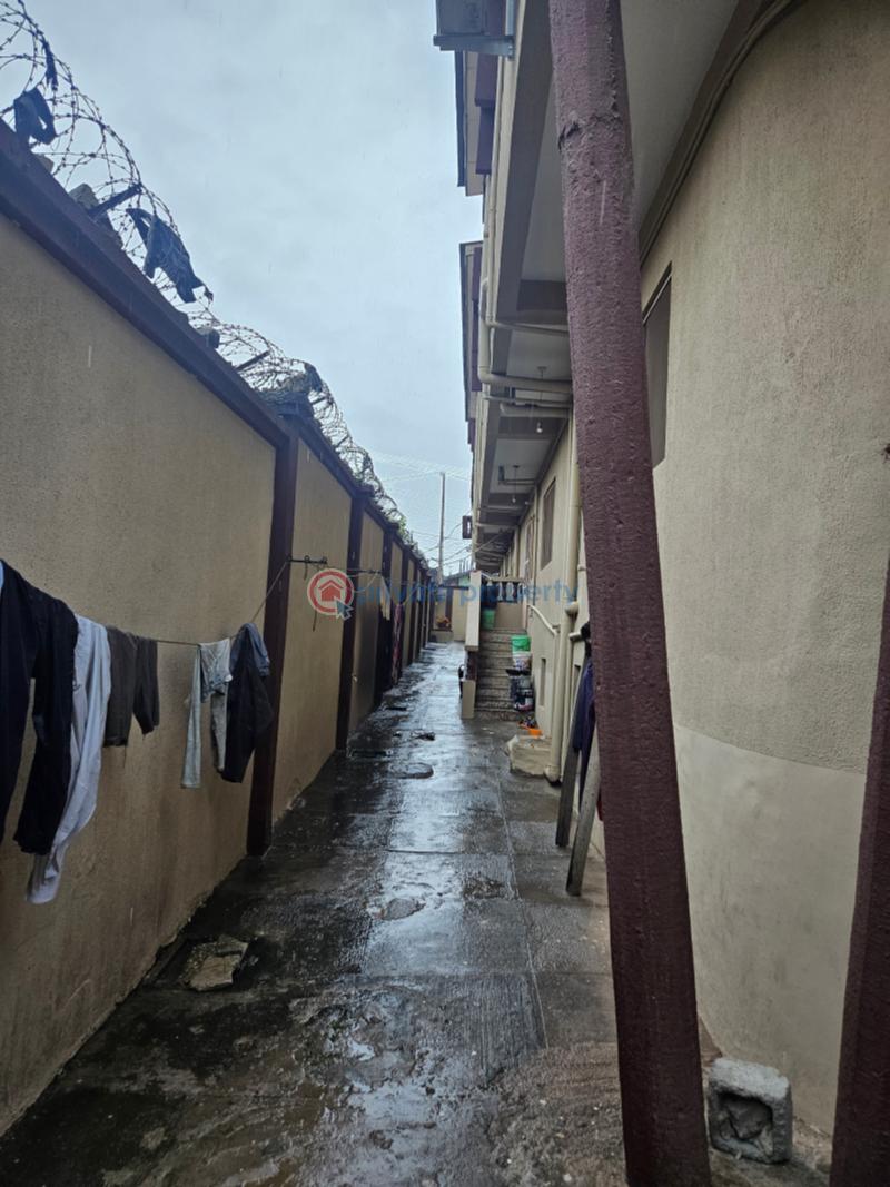 3 bedroom Block Of Flats For Sale Ajayi Road, Ogba Ikeja  Lagos - 10