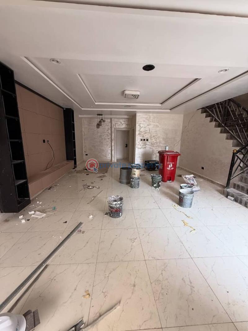 3 bedroom Townhouse For Sale Kubwa Abuja Phase 4  - 1