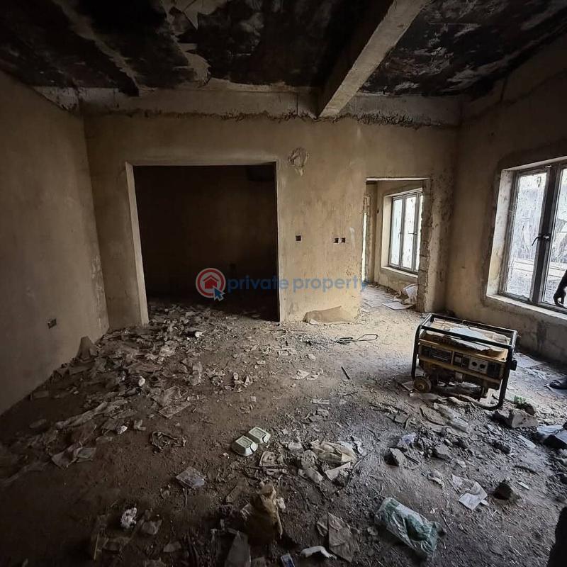 3 bedroom Townhouse For Sale Wuye Abuja Phase 2  - 2