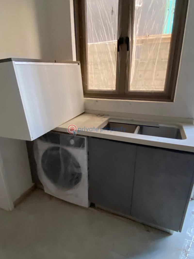 Tastefully and luxuriously built 5 bedroom townhouse with elevator - 3 5 bedroom House For Sale Banana Island Ikoyi Lagos - 3