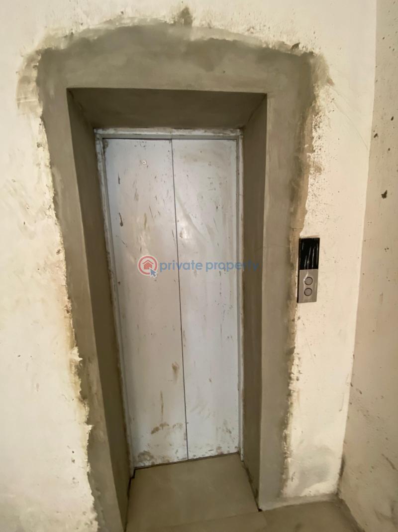 Tastefully and luxuriously built 5 bedroom townhouse with elevator - 6 5 bedroom House For Sale Banana Island Ikoyi Lagos - 6