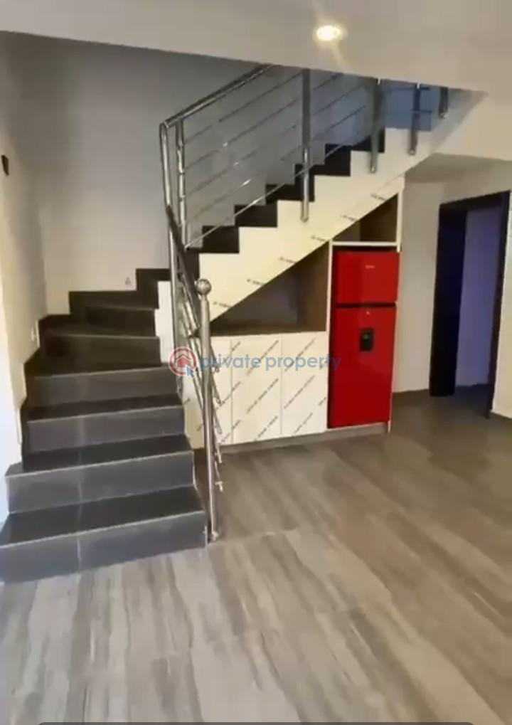 3 bedroom Terrace For Sale Maryland Ikeja Lagos - 3