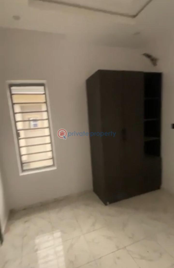 4 bedroom Detached Duplex For Sale Gbagada Lagos - 7
