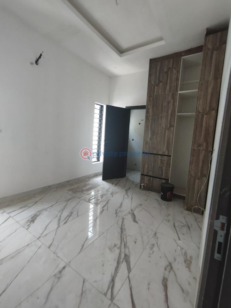 5 bedroom Detached Duplex For Sale Estate Osapa London Lekki Lagos - 9