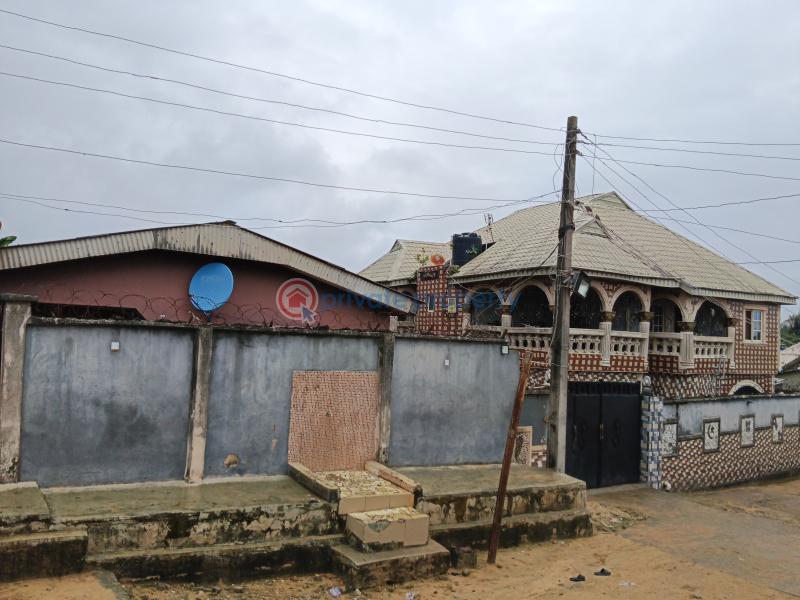 6 bedroom Duplex For Sale Iyan Era Ojo Lagos - 1