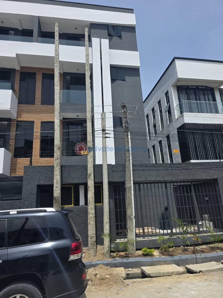 2 bedroom Block Of Flats For Rent Ilasan Lekki Lagos - 0