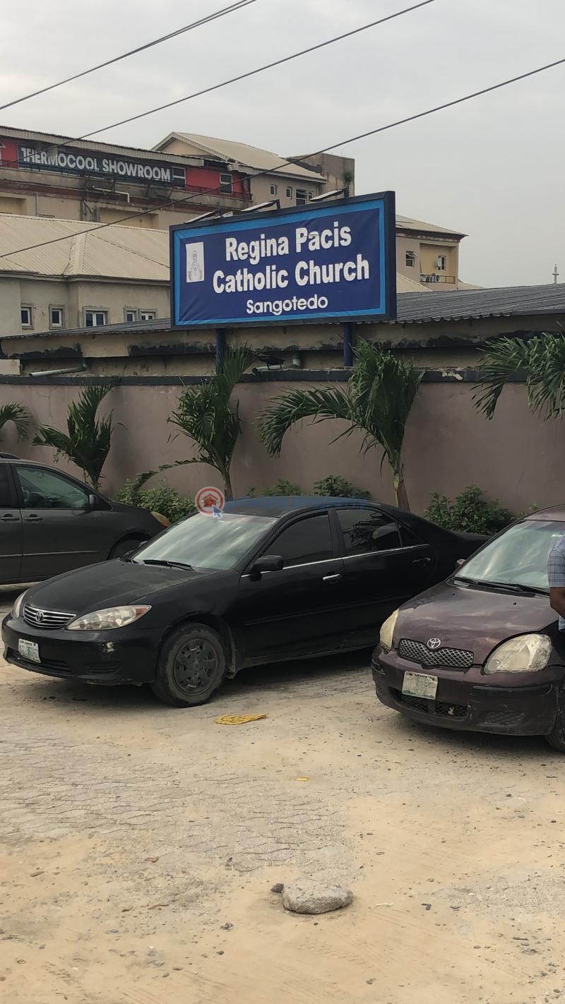 3 bedroom Block Of Flats For Rent Sunview Estate Sangotedo Ajah Lagos - 2