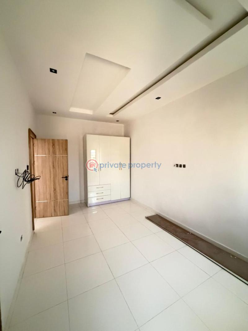5 bedroom Detached Duplex For Sale Ologolo Lekki Lagos - 5