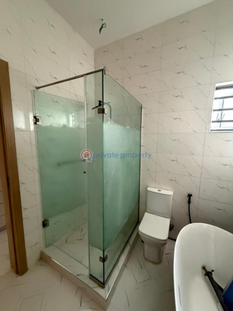 5 bedroom Detached Duplex For Sale Ologolo Lekki Lagos - 1