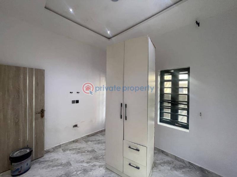2 bedroom Block Of Flats For Rent Lekki Scheme 2 Estate Lekki Scheme 2 Ajah Lagos - 4