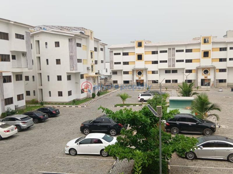 2 bedroom Block Of Flats For Sale Will Crown Estate Ikota Lekki Lagos - 1