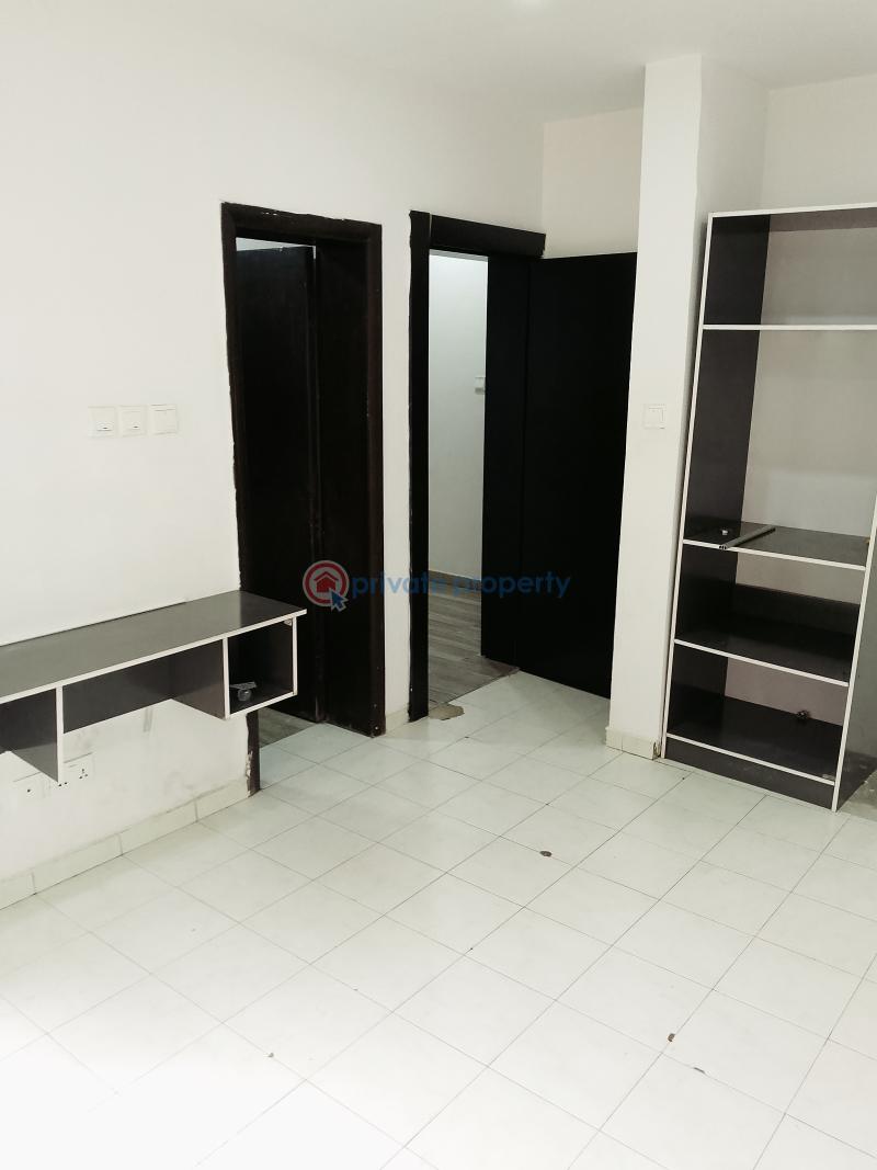 2 bedroom Block Of Flats For Rent Nike Art Gallery Road/ Close To Elegushi Beach Ikate Elegushi Lekki Lagos - 2