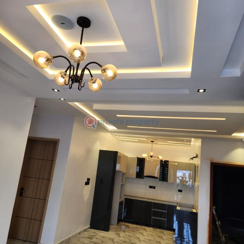 2 bedroom Block Of Flats For Sale Ikate Elegushi Lekki Lagos - 3