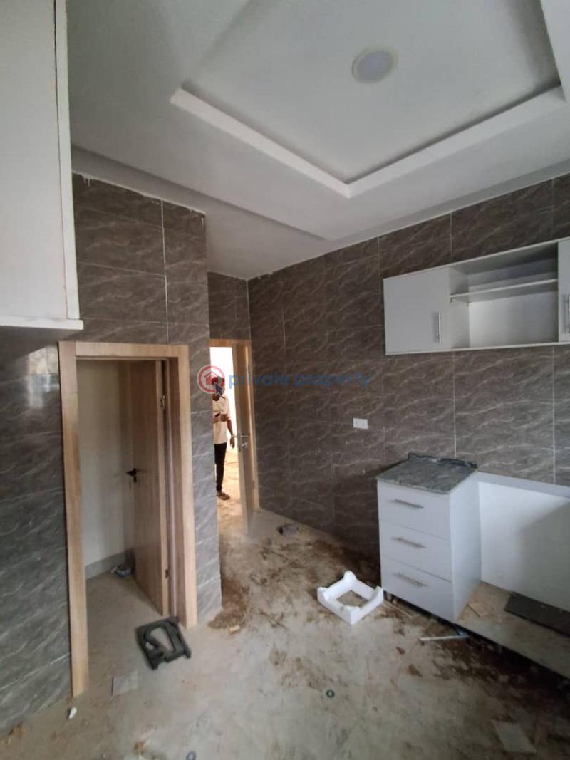 2 bedroom Block Of Flats For Rent 7up Road Oluyole Extension Ibadan Oyo - 7