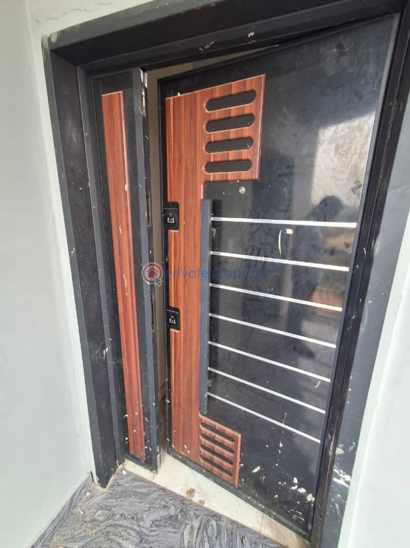 2 bedroom Block Of Flats For Rent 7up Road Oluyole Extension Ibadan Oyo - 6
