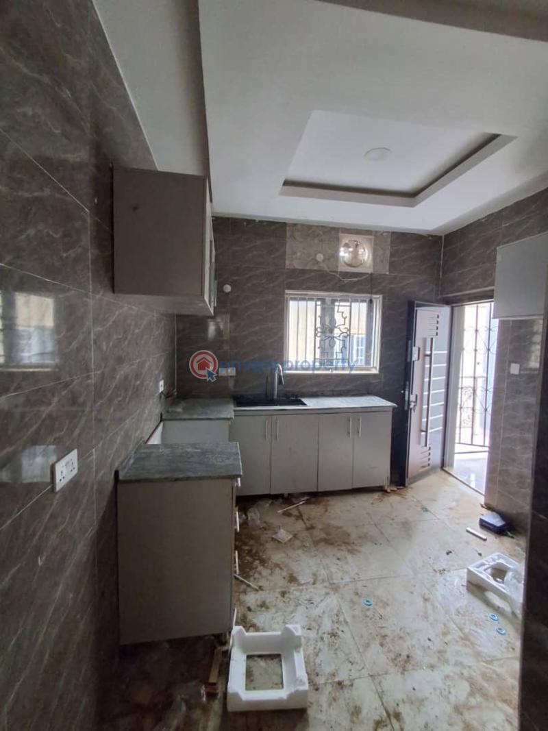 2 bedroom Block Of Flats For Rent 7up Road Oluyole Extension Ibadan Oyo - 0